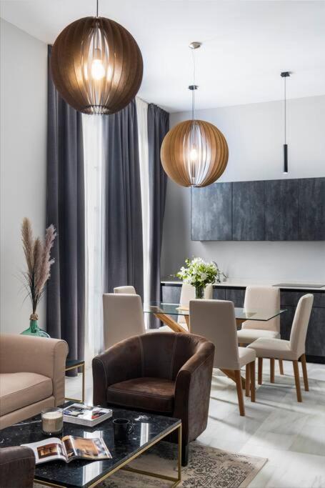 San Buenaventura Apartment 13 Sevilla Buitenkant foto